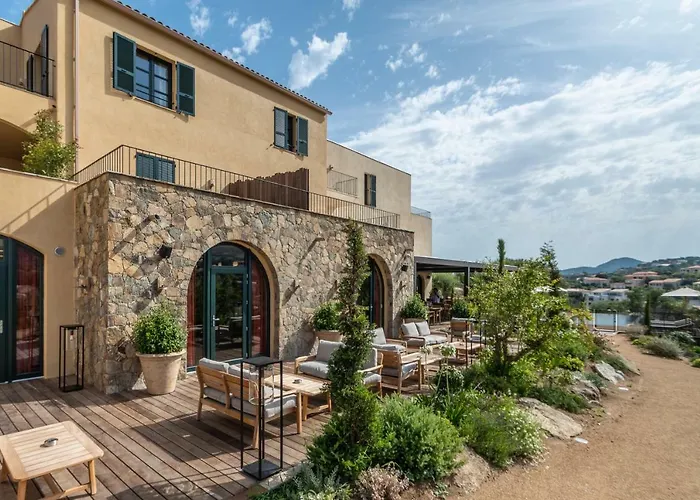 Restaurant Josephine Hotell 4*