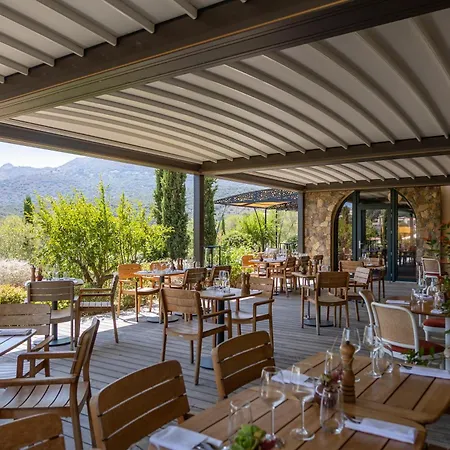 Hotel Restaurant Josephine 4*