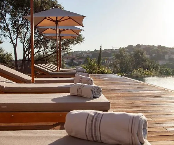 Restaurant Josephine Hotel L'Ile-Rousse (Corsica)