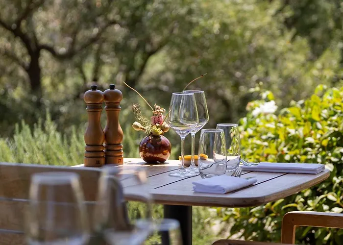 Hotel Restaurant Josephine L'Ile-Rousse (Corsica)