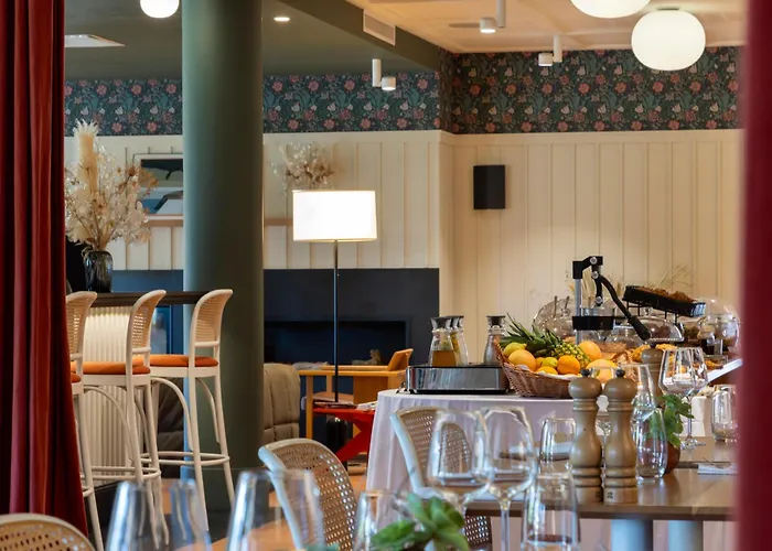 Restaurant Josephine 4* L'Ile-Rousse (Corsica)