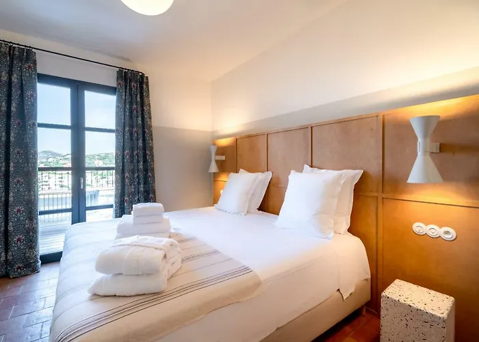 Restaurant Josephine LʼÎle-Rousse