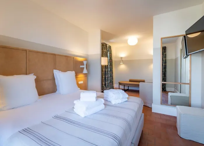 Restaurant Josephine 4* L'Ile-Rousse (Corsica)